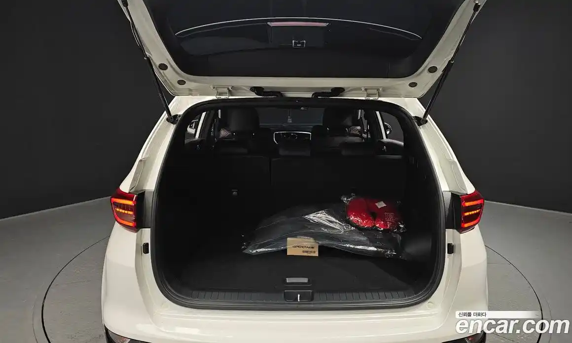 Kia Sportage 2019 2.0 Автомат в Москве № 519360, фото 20