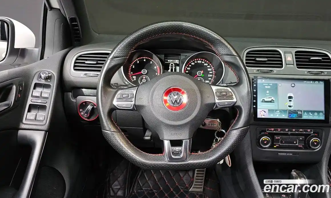 Volkswagen Golf 2011 2.0 Автомат в Москве № 519603, фото 13