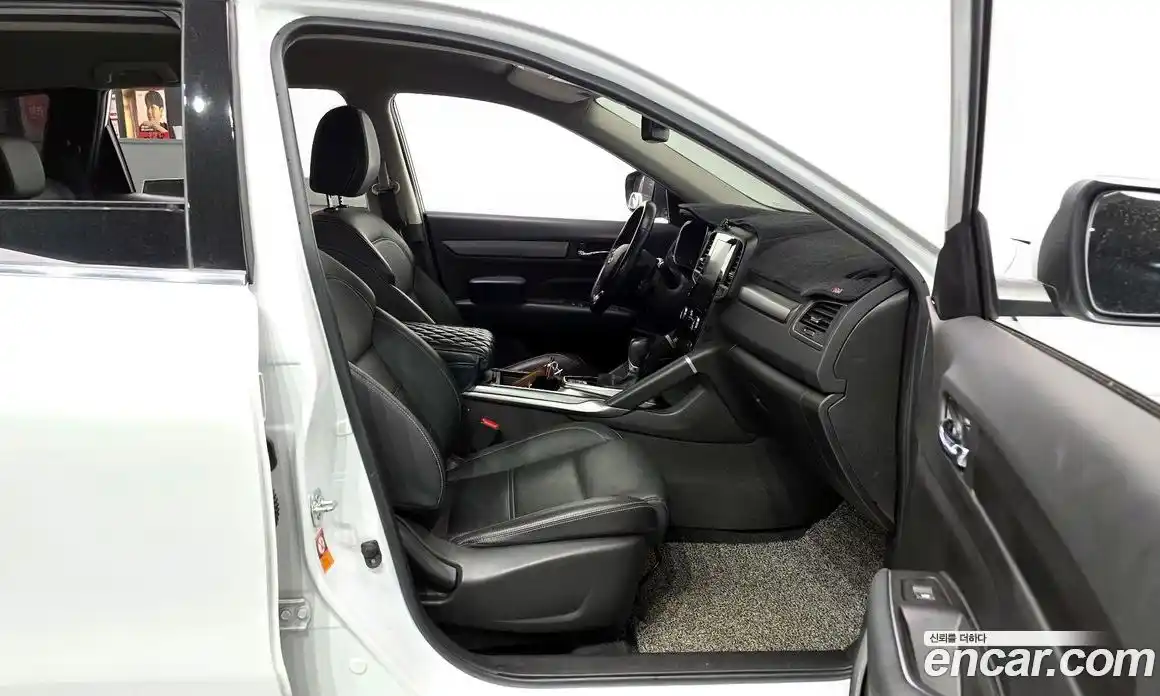 Renault QM6 2022 2.0 Автомат в Москве № 520610, фото 11