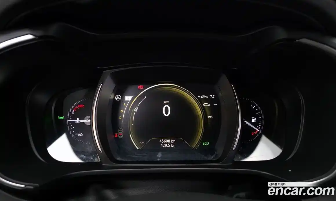 Renault QM6 2022 2.0 Автомат в Москве № 520610, фото 8