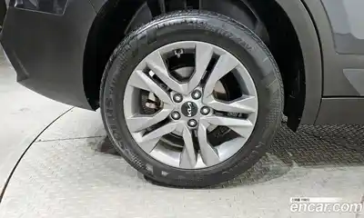 Kia Seltos 2023 1.6 Автомат в Москве № 521101, миниатюра 5