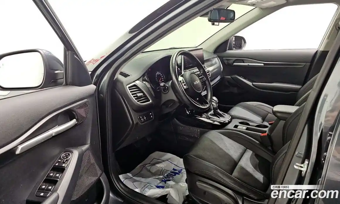 Kia Seltos 2023 1.6 Автомат в Москве № 521101, фото 10