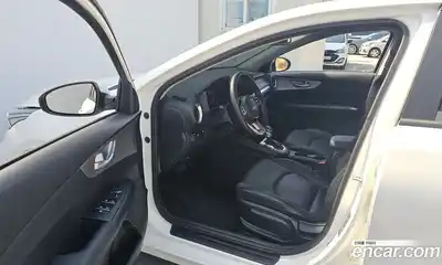 Kia K3 2022 1.6 Автомат в Москве № 521144, миниатюра 10