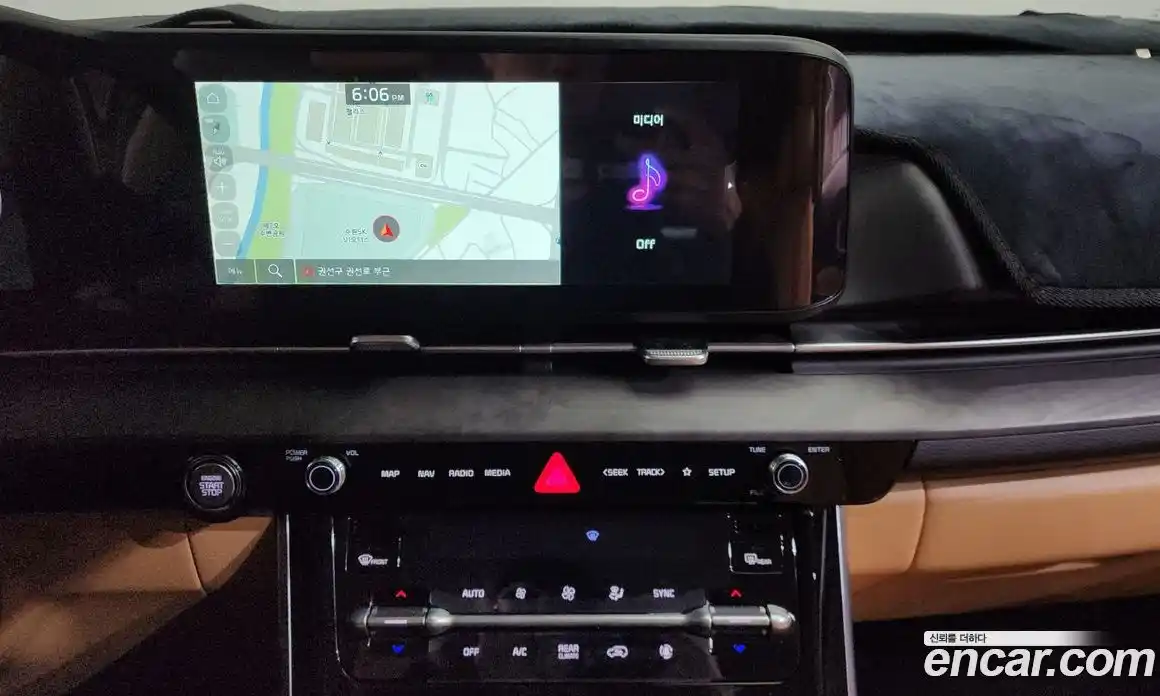 Kia Canival 2023 2.2 Автомат в Москве № 521331, фото 14