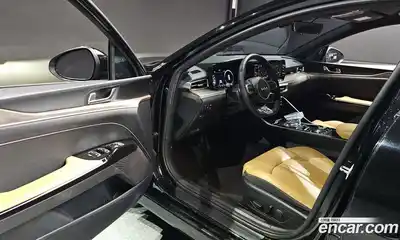 Kia K5 2022 1.6 Автомат в Москве № 522847, миниатюра 11