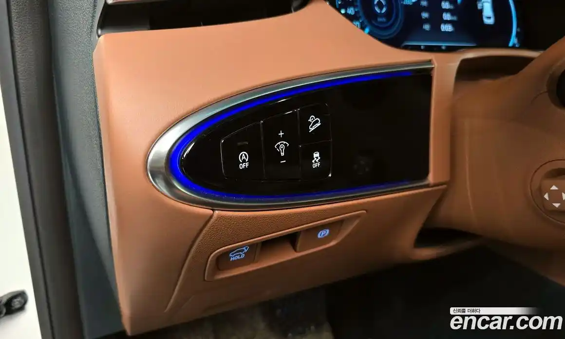 Genesis GV70 2024 2.5 Автомат в Москве № 523338, фото 18