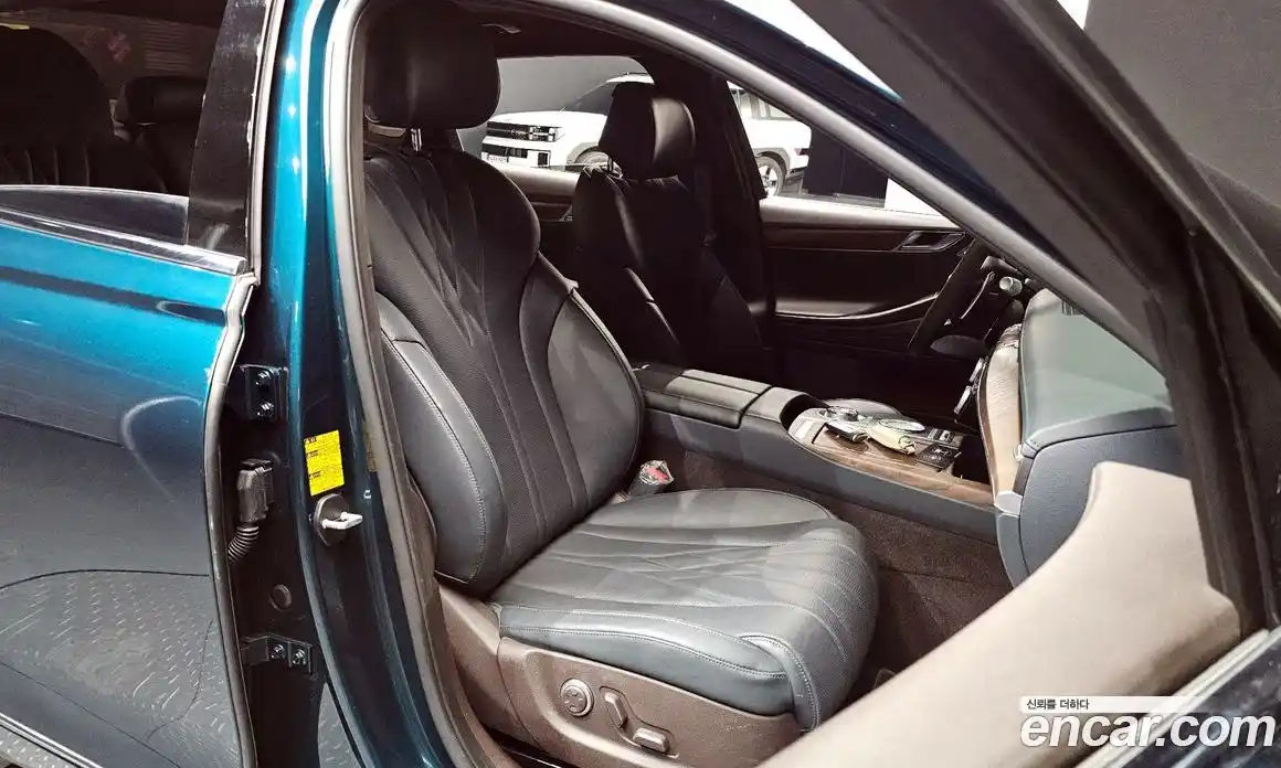 Genesis G80 2022 0.2 Автомат в Москве № 523652, фото 9