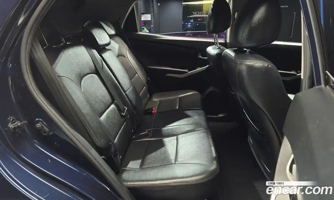 SsangYong Korando 2015 2.0 Автомат в Москве № 526266, фото 12