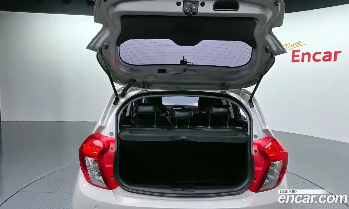 Chevrolet Spark 2017 1.0 Автомат в Москве № 527424, фото 20