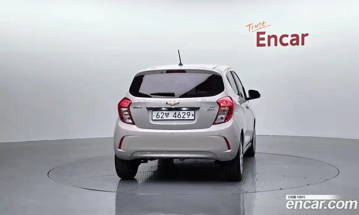 Chevrolet Spark 2017 1.0 Автомат в Москве № 527424, фото 4