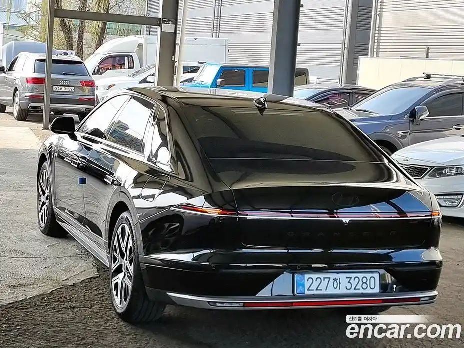 Hyundai Grandeur 2026 1.6 Автомат в Москве № 529361, фото 6