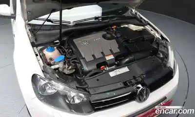 Volkswagen Golf 2013 1.6 Автомат в Москве № 529932, миниатюра 6