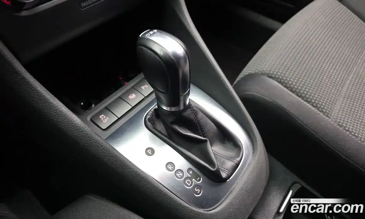 Volkswagen Golf 2013 1.6 Автомат в Москве № 529932, фото 9