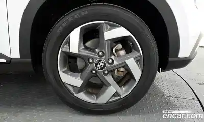 Hyundai Venue 2023 1.6 Автомат в Москве № 530005, миниатюра 5