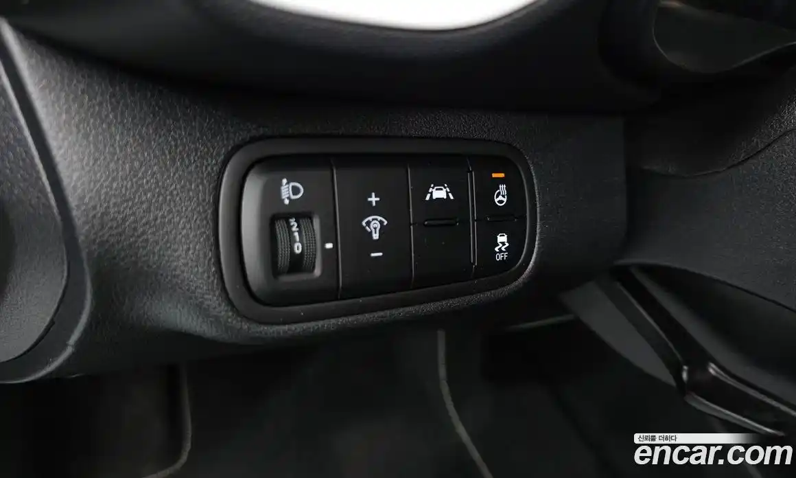 Hyundai Venue 2021 1.6 Автомат в Москве № 530567, фото 12