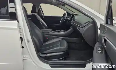 Hyundai Sonata 2022 2.0 Автомат в Москве № 531051, миниатюра 11