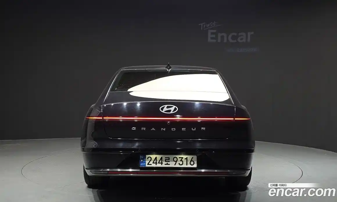 Hyundai Grandeur 2023 3.5 Автомат в Москве № 531255, фото 4