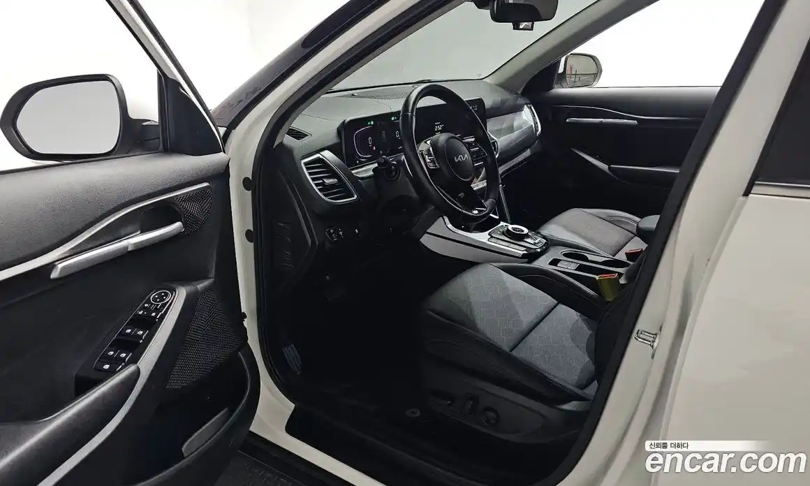 Kia Seltos 2025 1.6 Автомат в Москве № 532034, фото 10