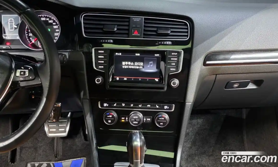 Volkswagen Golf 2015 2.0 Автомат в Москве № 533247, фото 14