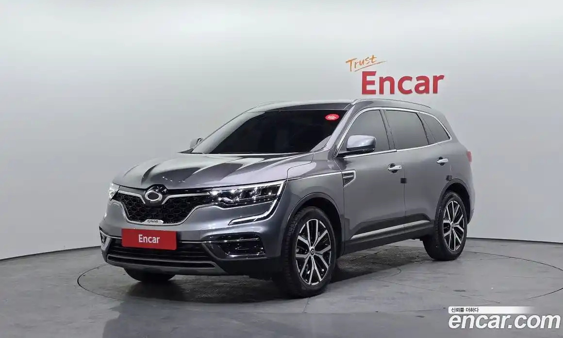 Renault QM6 2023 2.0 Автомат в Москве № 533725, фото 1