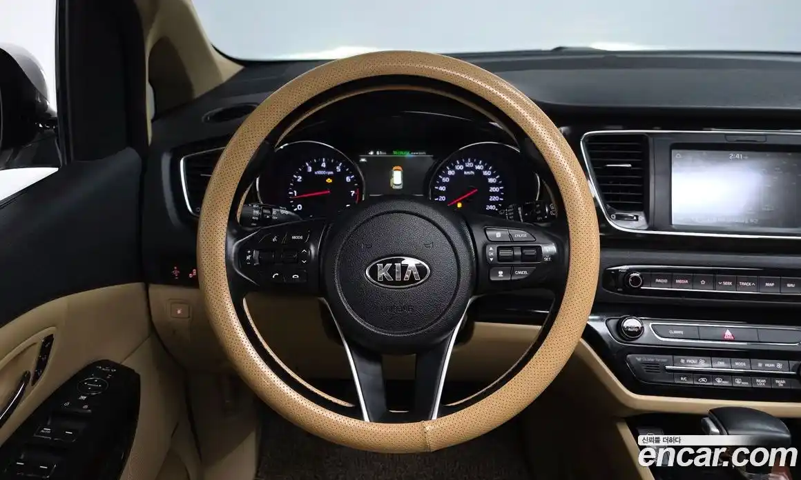 Kia Canival 2020 3.3 Автомат в Москве № 534409, фото 13