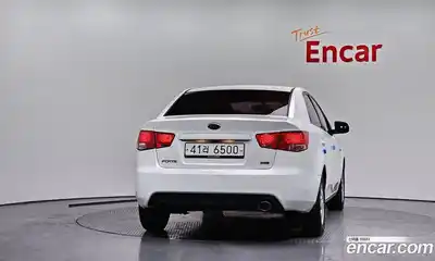 Kia Porte 2012 1.6 Автомат в Москве № 535414, миниатюра 4