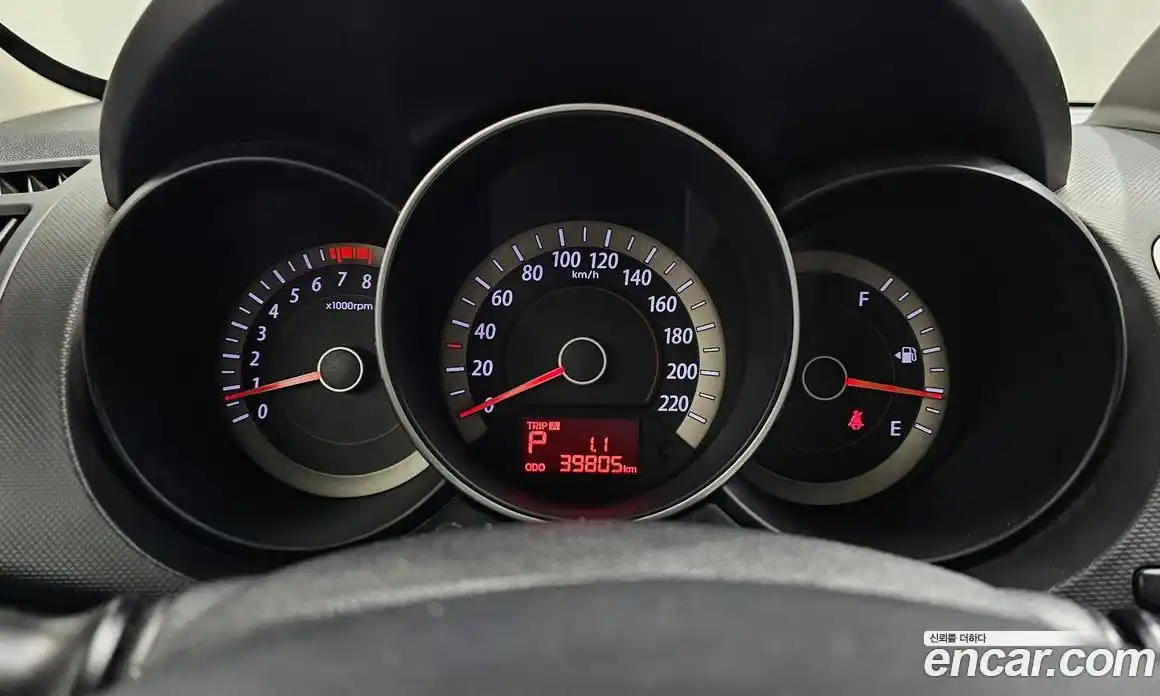 Kia Porte 2012 1.6 Автомат в Москве № 535414, фото 8