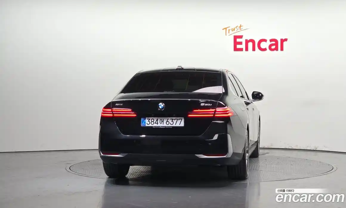 BMW 5-Series 2025 2.0 Автомат в Москве № 537791, фото 4