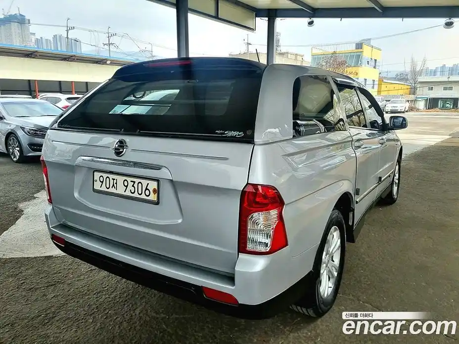 SsangYong Korando 2015 2.0 Автомат в Москве № 539596, фото 8