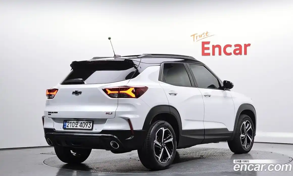 Chevrolet TrailBlazer 2022 1.3 Автомат в Москве № 539918, фото 2