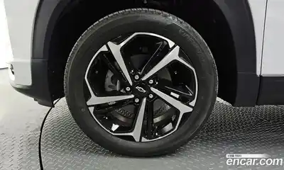 Chevrolet TrailBlazer 2022 1.3 Автомат в Москве № 539918, миниатюра 5