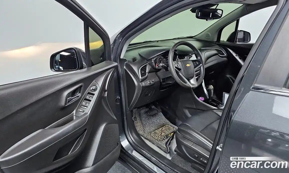 Chevrolet Trax 2018 1.4 Автомат в Москве № 539959, фото 11