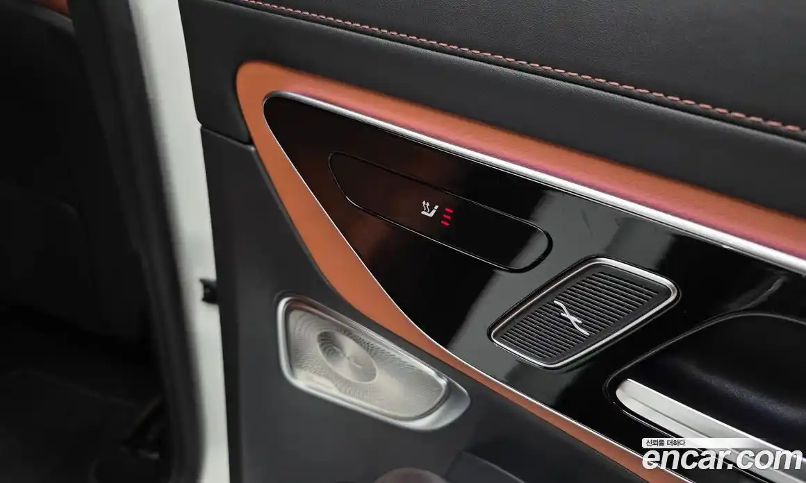 Mercedes-Benz GLC-Class 2025 2.0 Автомат в Москве № 541201, фото 19