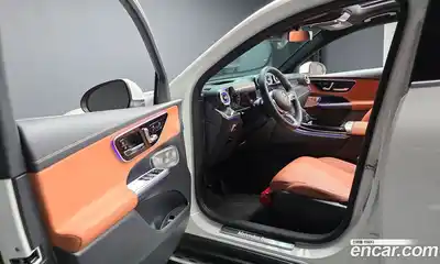 Mercedes-Benz GLC-Class 2025 2.0 Автомат в Москве № 541201, миниатюра 10