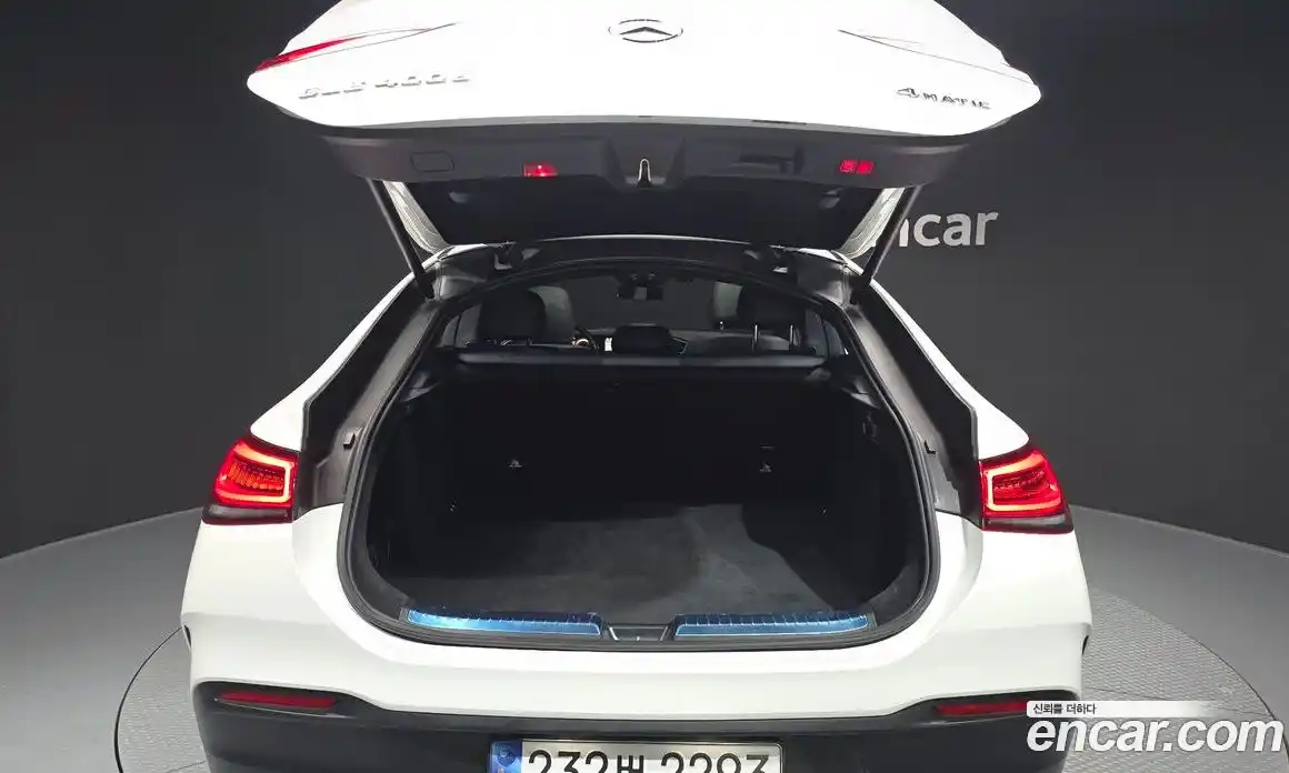 Mercedes-Benz GLE-Class 2023 2.9 Автомат в Москве № 542847, фото 20