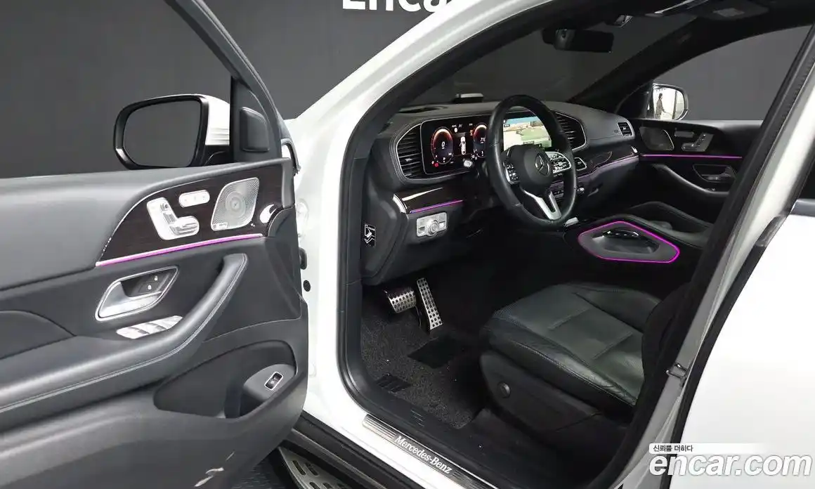 Mercedes-Benz GLE-Class 2023 2.9 Автомат в Москве № 542847, фото 10