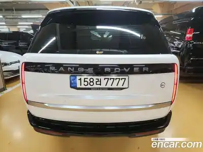 Land Rover Range-Rover 2023 4.4 Автомат в Москве № 543068, миниатюра 5