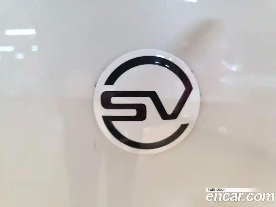 Land Rover Range-Rover 2023 4.4 Автомат в Москве № 543068, фото 9