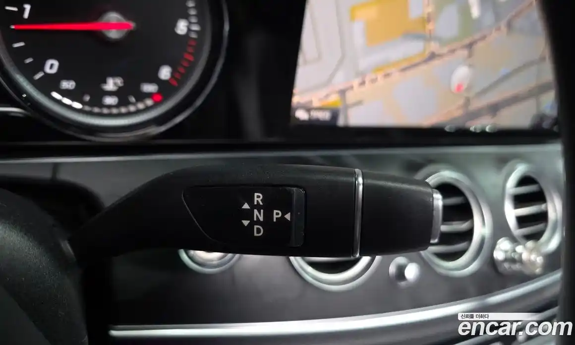 Mercedes-Benz E-Class 2019 1.9 Автомат в Москве № 543399, фото 9