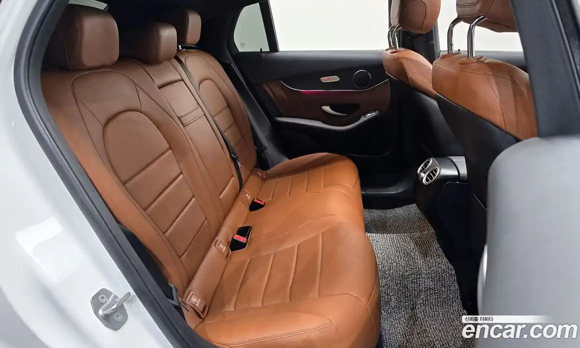 Mercedes-Benz GLC-Class 2021 2.0 Автомат в Москве № 543699, фото 12