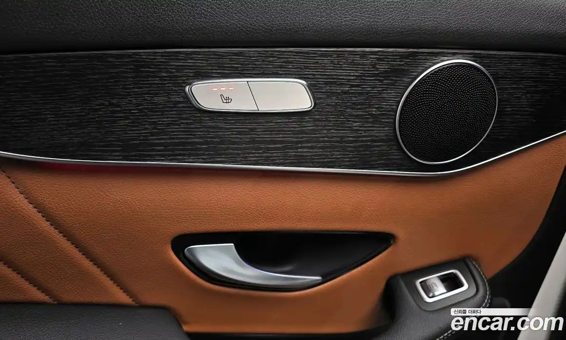 Mercedes-Benz GLC-Class 2021 2.0 Автомат в Москве № 543699, фото 16