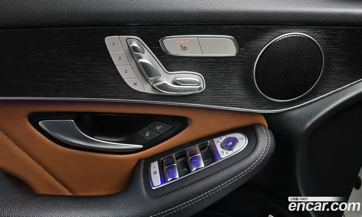 Mercedes-Benz GLC-Class 2021 2.0 Автомат в Москве № 543699, фото 17