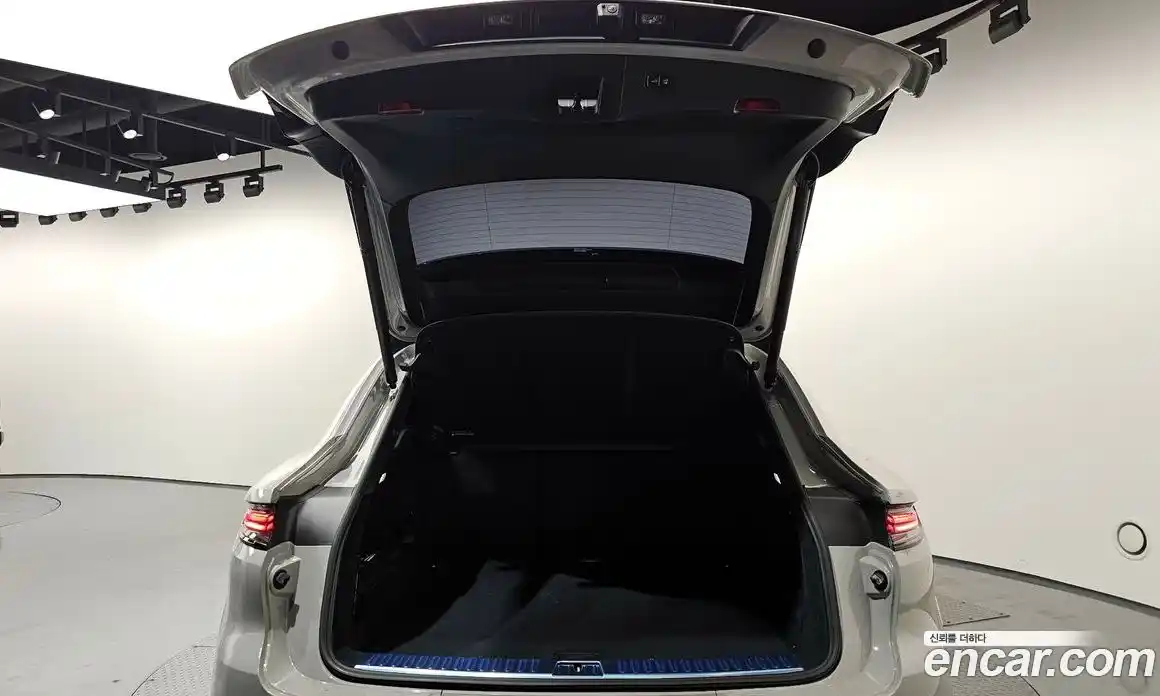 Porsche Cayenne 2025 4.0 Автомат в Москве № 545423, фото 20