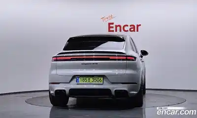 Porsche Cayenne 2025 4.0 Автомат в Москве № 545423, миниатюра 4