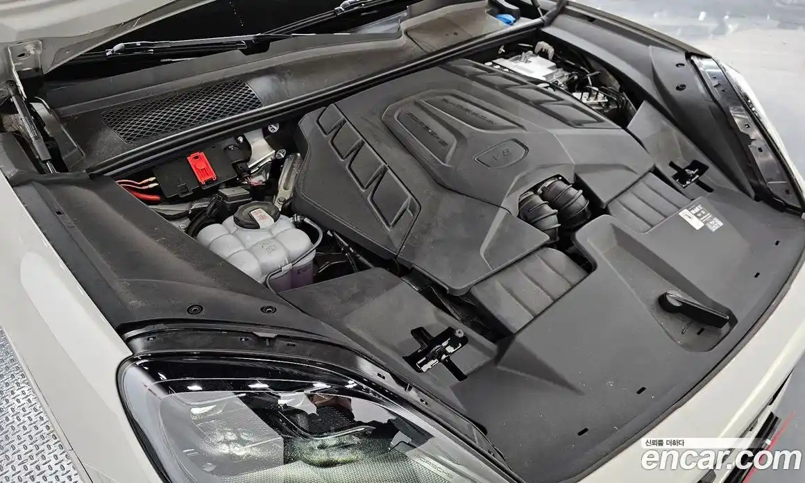 Porsche Cayenne 2025 4.0 Автомат в Москве № 545423, фото 6