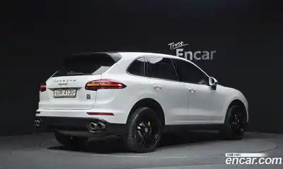 Porsche Cayenne 2015 3.0 Автомат в Москве № 545854, миниатюра 2
