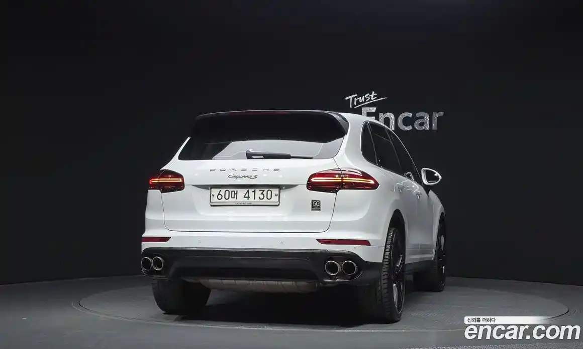 Porsche Cayenne 2015 3.0 Автомат в Москве № 545854, фото 4