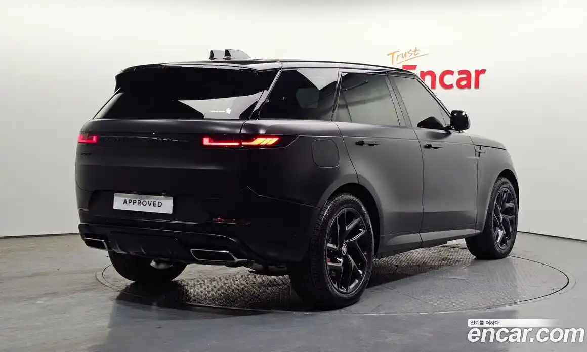 Land Rover Range-Rover Sport 2025 3.0 Автомат в Москве № 546119, фото 2