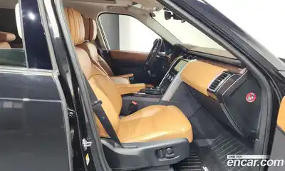 Land Rover Discovery 2018 3.0 Автомат в Москве № 546282, миниатюра 11