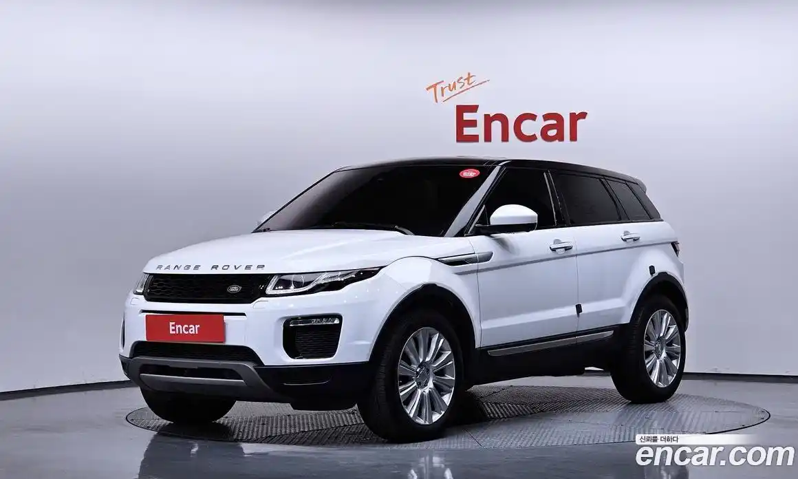 Land Rover Range-Rover Evoque 2019 2.0 Автомат в Москве № 546283, фото 1